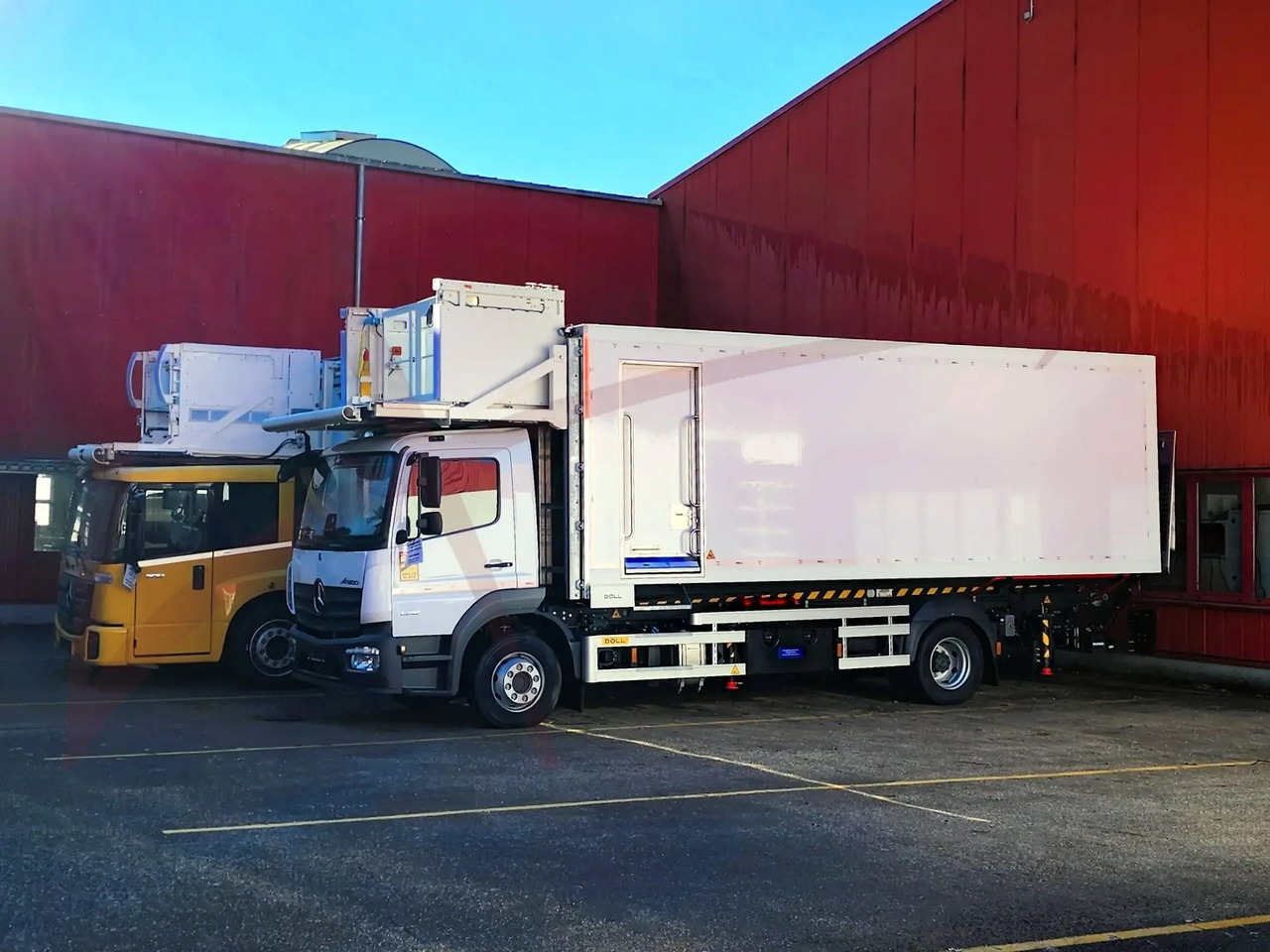 DOLL X-CLEAN M FULL SIZE Cleaning Lift - Camion: photos 2 DOLL X-CLEAN M FULL SIZE Cleaning Lift - Camion: photos 2
