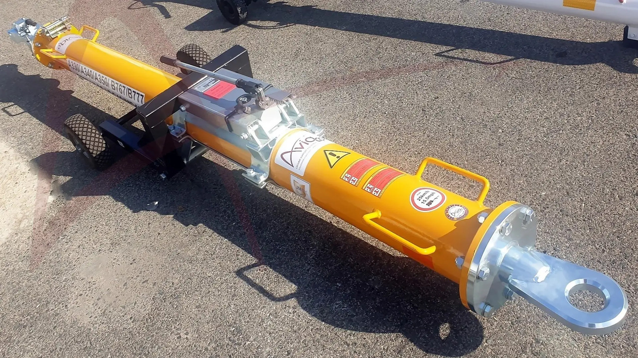 JMS J-TOW VERSA1 - Équipement aéroportuaire: photos 1 JMS J-TOW VERSA1 - Équipement aéroportuaire: photos 1