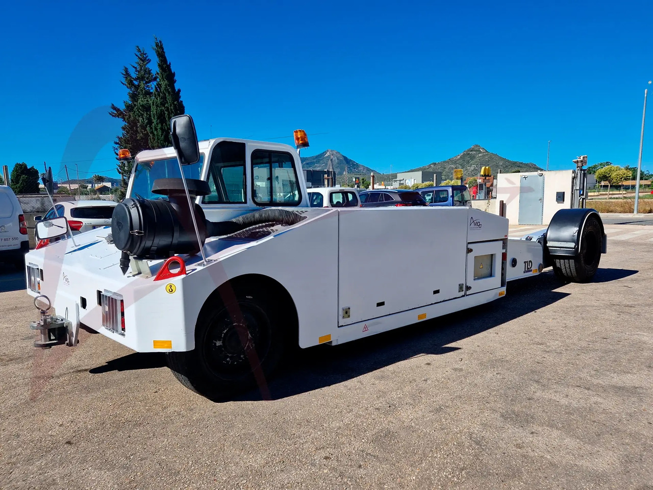 TLD TPX-200-MT - Tracteur d'avions: photos 4 TLD TPX-200-MT - Tracteur d'avions: photos 4