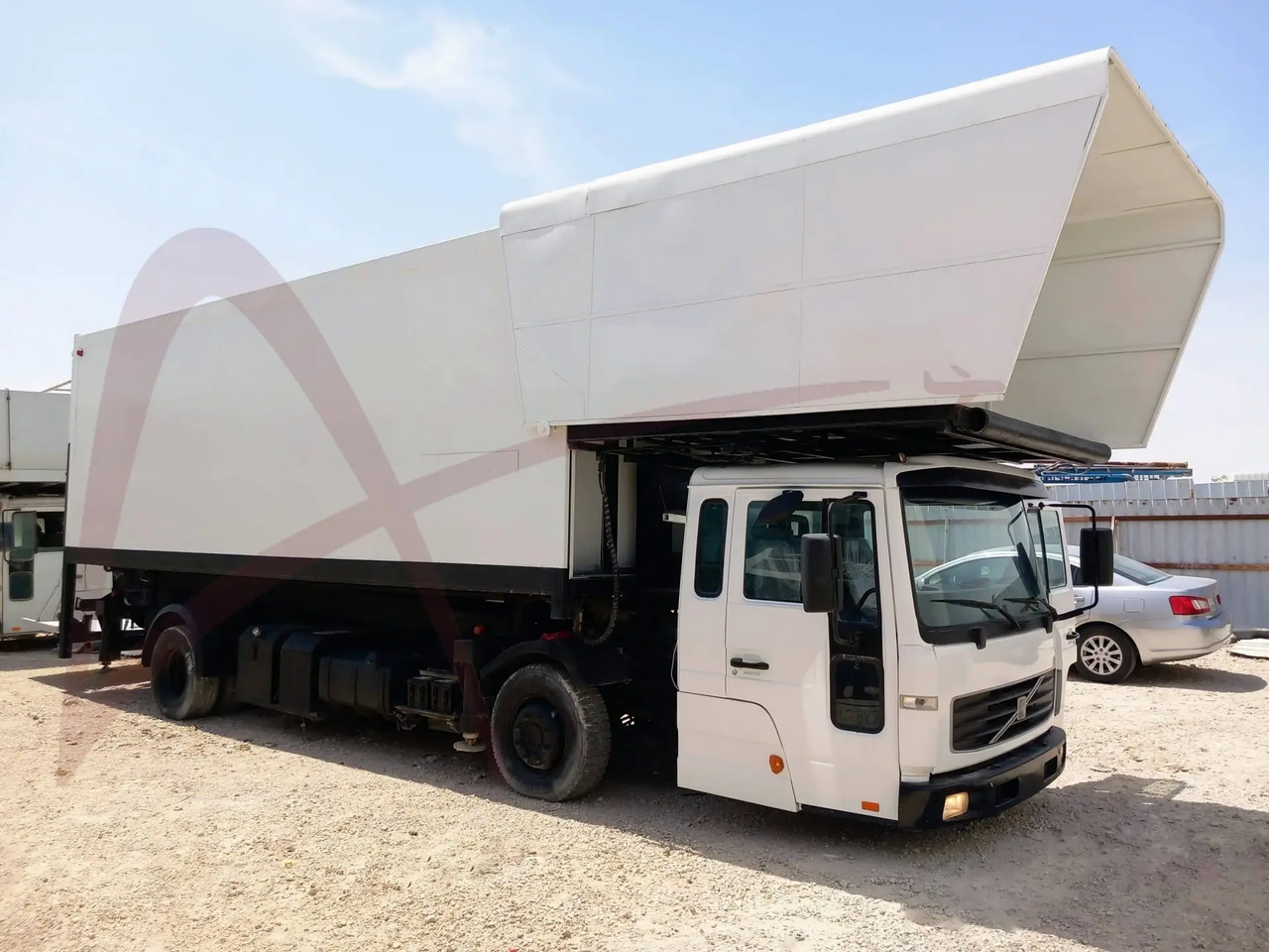 Camion de catering VOLVO AEROLIFT-B-VO/F616H: photos 1