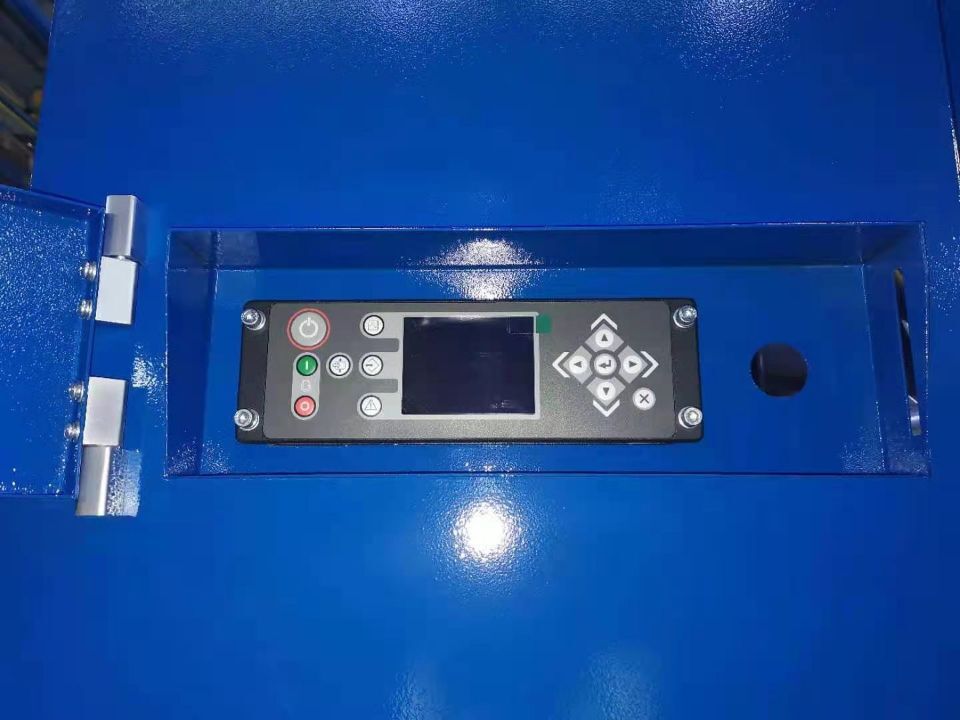 Liutech 320-20 1130CFM 20Bar Portable Screw Diesel - Compresseur d'air: photos 4 Liutech 320-20 1130CFM 20Bar Portable Screw Diesel - Compresseur d'air: photos 4