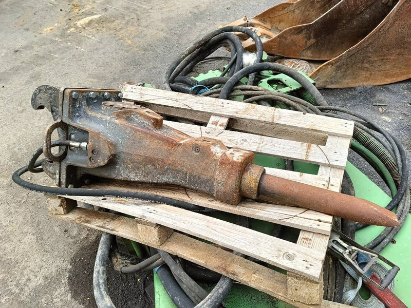 Atlas-Copco HS35U 248 kg hamer breker brokk husqvarna 8 cm - Marteau hydraulique pour Engins de chantier: photos 4 Atlas-Copco HS35U 248 kg hamer breker brokk husqvarna 8 cm - Marteau hydraulique pour Engins de chantier: photos 4