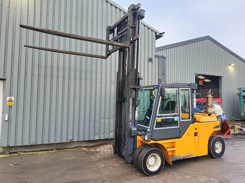 Jungheinrich DFG680 8 ton heftruck forklift stapler - Chariot élévateur diesel: photos 4 Jungheinrich DFG680 8 ton heftruck forklift stapler - Chariot élévateur diesel: photos 4