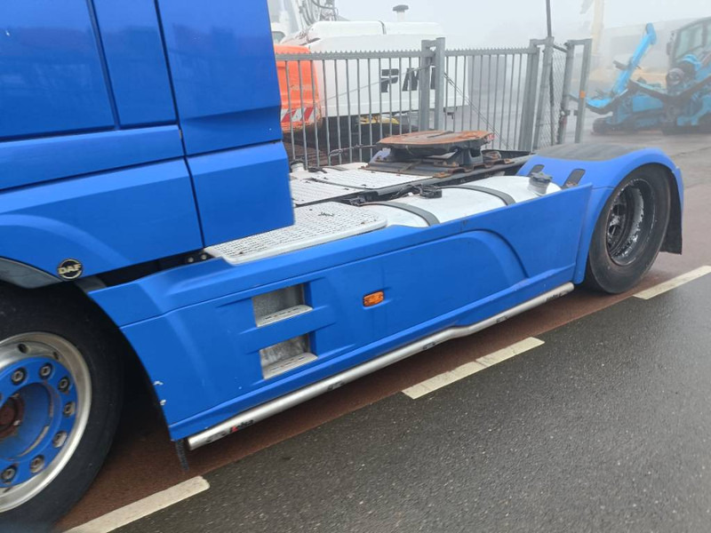 DAF XF 510 superspacecab 518.000 km truck trekker - Tracteur routier: photos 5 DAF XF 510 superspacecab 518.000 km truck trekker - Tracteur routier: photos 5