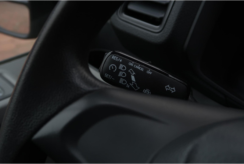 Fourgon utilitaire MAN TGE 35 3.140 2.0 L3H2 AUT/ LED/ CAMERA/ CRUISE/ CLIMA/ TREKHAAK: photos 20 Fourgon utilitaire MAN TGE 35 3.140 2.0 L3H2 AUT/ LED/ CAMERA/ CRUISE/ CLIMA/ TREKHAAK: photos 20