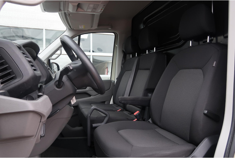 Fourgon utilitaire MAN TGE 35 3.140 2.0 L3H2 AUT/ LED/ CAMERA/ CRUISE/ CLIMA/ TREKHAAK: photos 17 Fourgon utilitaire MAN TGE 35 3.140 2.0 L3H2 AUT/ LED/ CAMERA/ CRUISE/ CLIMA/ TREKHAAK: photos 17