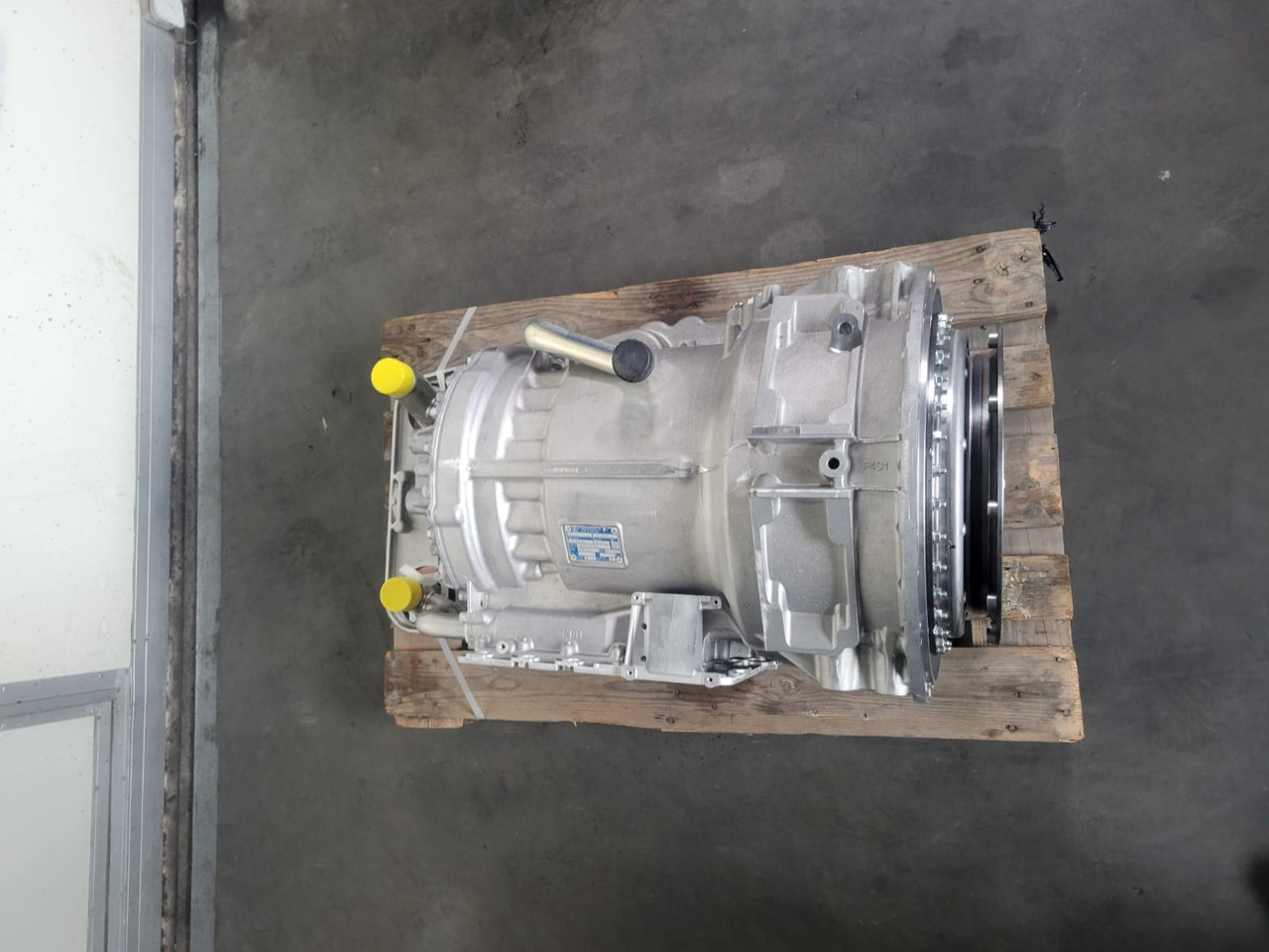 ZF 6 AP 1200B - Boîte de vitesse pour Bus: photos 4 ZF 6 AP 1200B - Boîte de vitesse pour Bus: photos 4