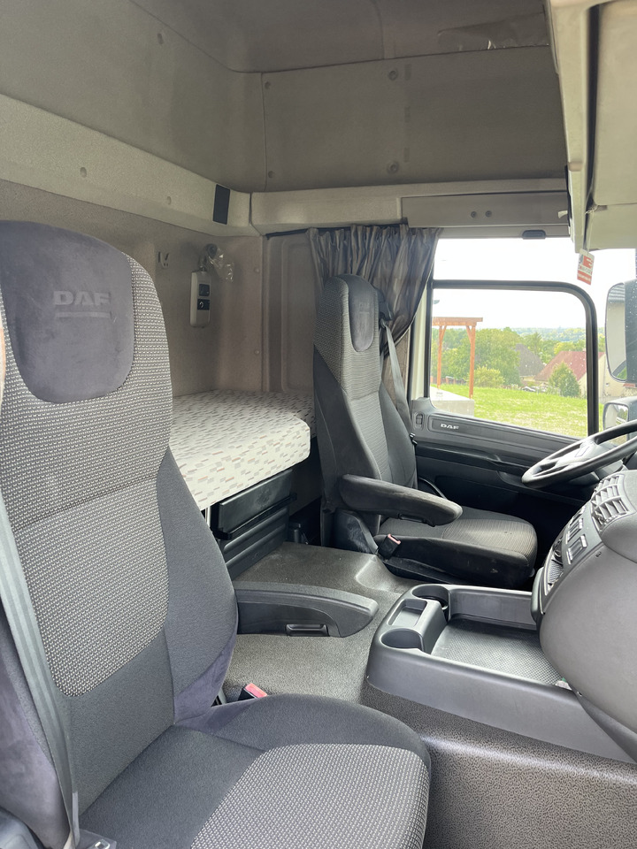 Daf Cf 460 4x2 standard automatic - Tracteur routier: photos 4 Daf Cf 460 4x2 standard automatic - Tracteur routier: photos 4