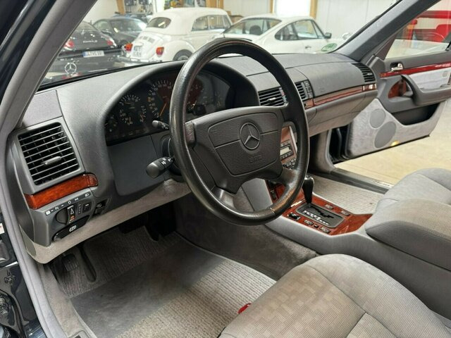 MERCEDES-BENZ S 320 W 140 2. Hand Scheckheft Mercedes... - Berline: photos 5 MERCEDES-BENZ S 320 W 140 2. Hand Scheckheft Mercedes... - Berline: photos 5