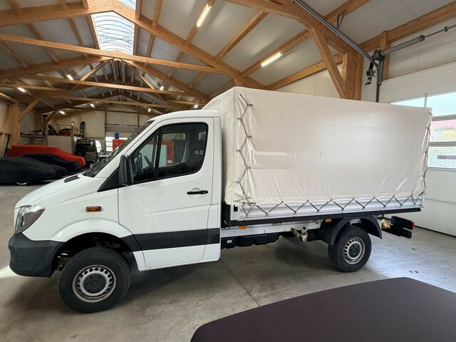 MERCEDES-BENZ Sprinter 316 CDI Pritsche 4x4 Allrad Plane... - Utilitaire plateau: photos 2 MERCEDES-BENZ Sprinter 316 CDI Pritsche 4x4 Allrad Plane... - Utilitaire plateau: photos 2