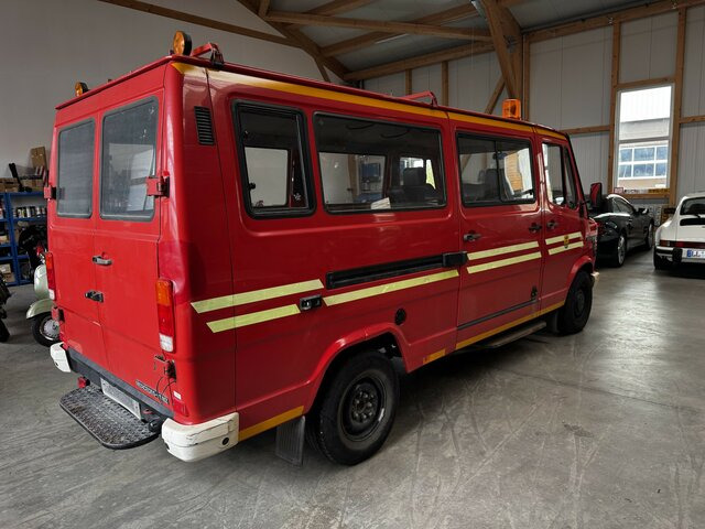 MERCEDES-BENZ T1 310 D Bremer Kombi Feuerwehr1. Hand... - Minibus, Transport de personnes: photos 3 MERCEDES-BENZ T1 310 D Bremer Kombi Feuerwehr1. Hand... - Minibus, Transport de personnes: photos 3