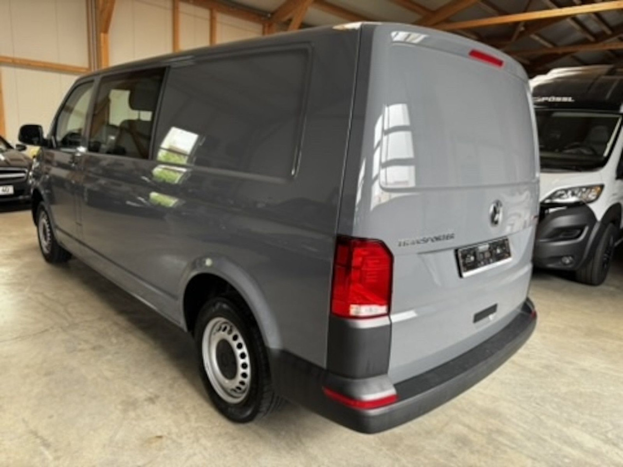 Volkswagen T6.1 lang 5-Sitzer 2.0 TDI 4Motion LKW - Fourgonnette: photos 5 Volkswagen T6.1 lang 5-Sitzer 2.0 TDI 4Motion LKW - Fourgonnette: photos 5