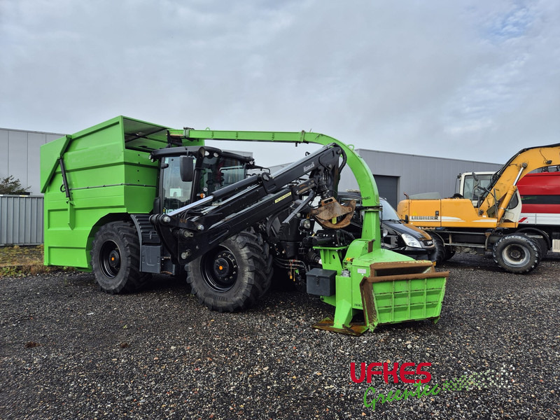 JCB Fastrac 4220 Chipper Combi - Tracteur agricole: photos 3 JCB Fastrac 4220 Chipper Combi - Tracteur agricole: photos 3