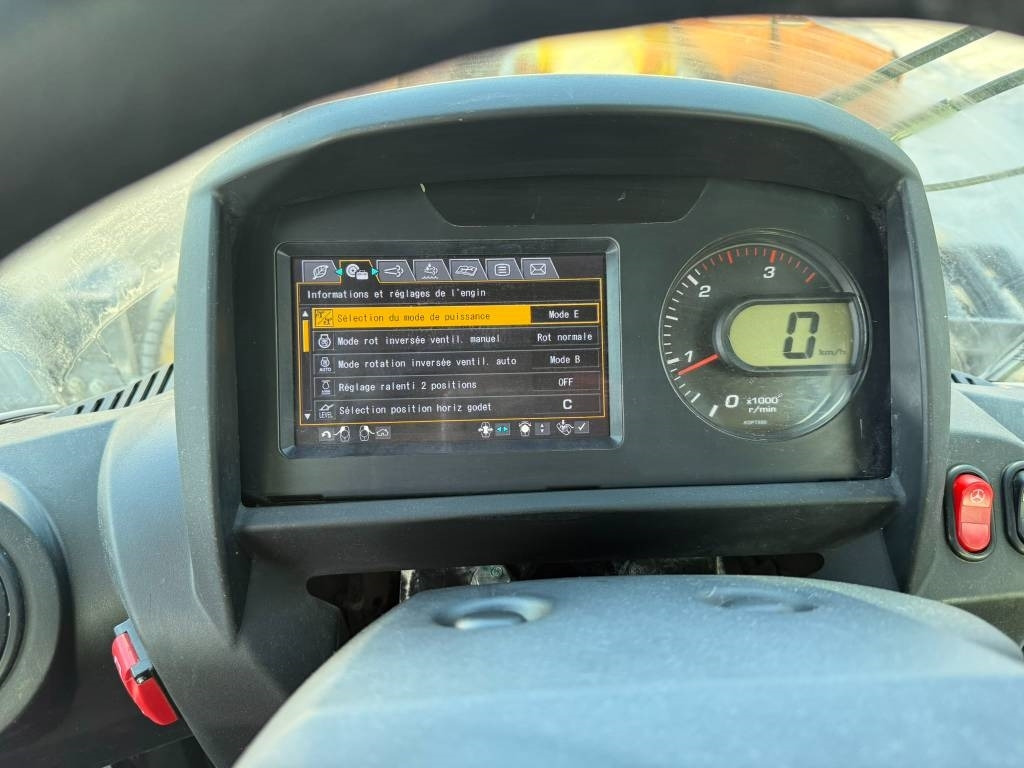 Chargeuse sur pneus KOMATSU WA475-10EO: photos 19