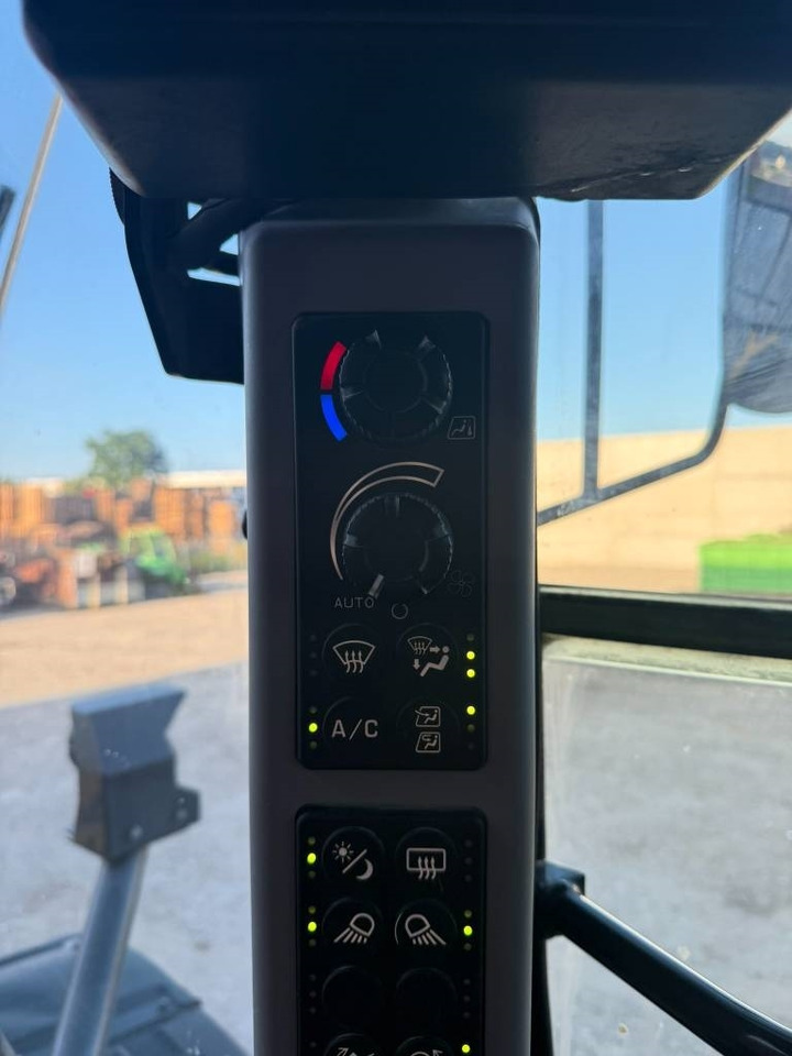 Chargeuse sur pneus KOMATSU WA475-10EO: photos 10