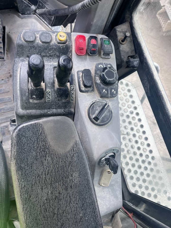 Chargeuse sur pneus KOMATSU WA475-10EO: photos 21