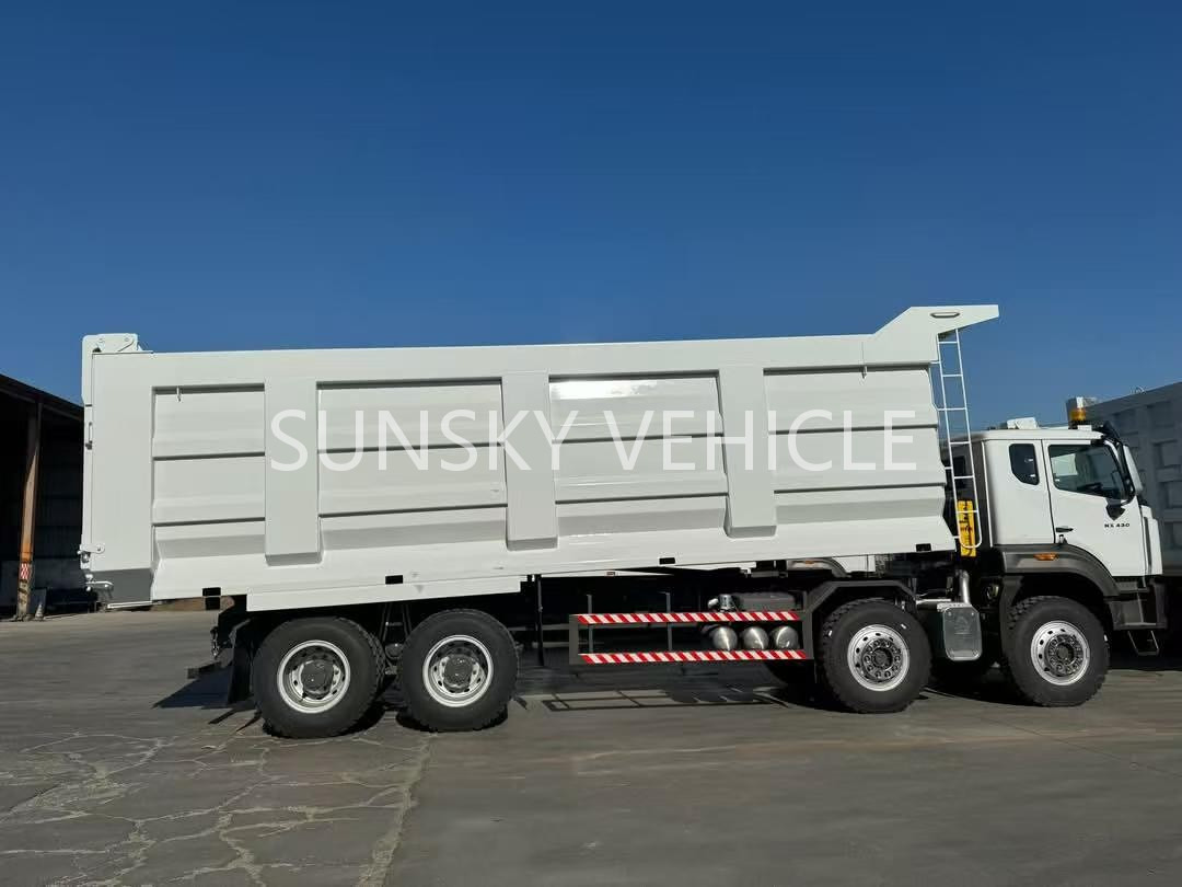 HOHAN Brand New 8X4 400HP Dump Truck - Camion benne: photos 1 HOHAN Brand New 8X4 400HP Dump Truck - Camion benne: photos 1