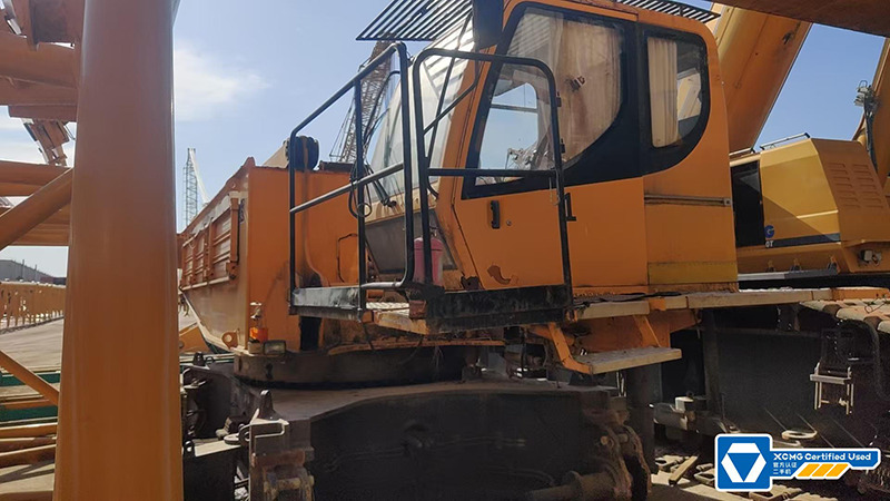 XCMG 2014 XGC130 130ton used crawler crane price - Grue sur chenilles: photos 3 XCMG 2014 XGC130 130ton used crawler crane price - Grue sur chenilles: photos 3