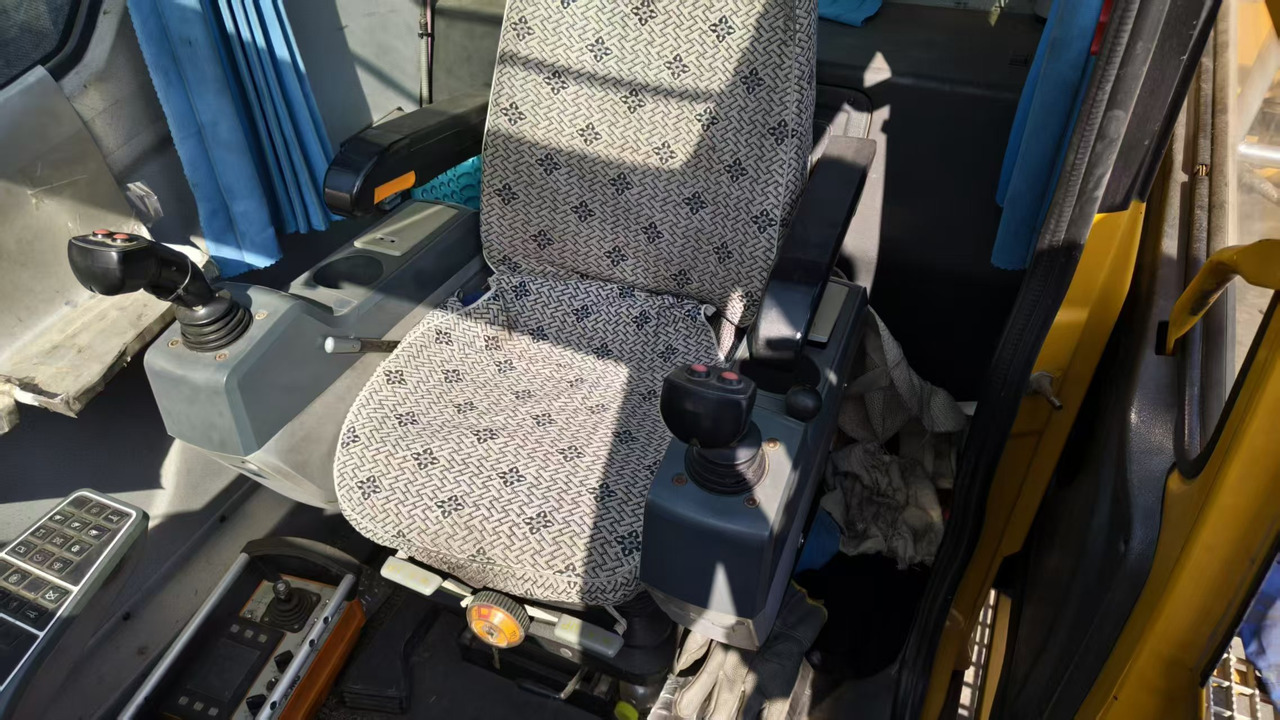 XCMG Factory XCA550 Hydraulic Jib Cranes 55Ton Used All Terrain Crane Price List - Grue tout-terrain: photos 5 XCMG Factory XCA550 Hydraulic Jib Cranes 55Ton Used All Terrain Crane Price List - Grue tout-terrain: photos 5