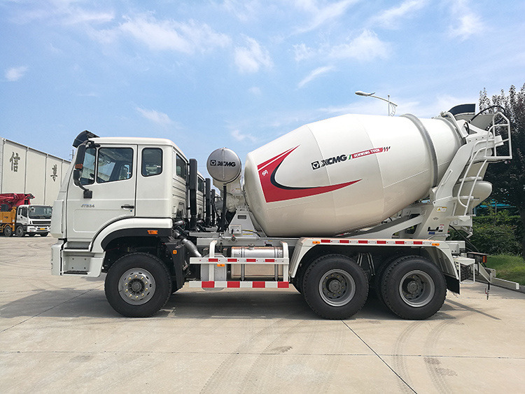 XCMG Official G06K Second Hand 6 Cubic Yards / Meters Cement Concrete Mixer Truck Price - Camion malaxeur: photos 3 XCMG Official G06K Second Hand 6 Cubic Yards / Meters Cement Concrete Mixer Truck Price - Camion malaxeur: photos 3