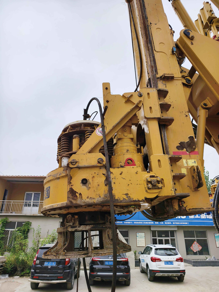 XCMG Official Second Hand Rotary Drill XR180D Used Borehole Drilling Rig Price - Foreuse: photos 5 XCMG Official Second Hand Rotary Drill XR180D Used Borehole Drilling Rig Price - Foreuse: photos 5