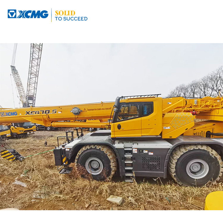 XCMG Official Second Hand Rough Terrain Cranes XCR70_S 70t Truck Crane Price For Sale - Grue automotrice lente: photos 1 XCMG Official Second Hand Rough Terrain Cranes XCR70_S 70t Truck Crane Price For Sale - Grue automotrice lente: photos 1