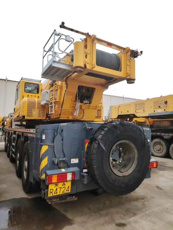 XCMG Official Used Knuckle Boom Truck Crane XCA260 260 Ton Hydraulic Engine Crane Price - Grue tout-terrain: photos 4 XCMG Official Used Knuckle Boom Truck Crane XCA260 260 Ton Hydraulic Engine Crane Price - Grue tout-terrain: photos 4