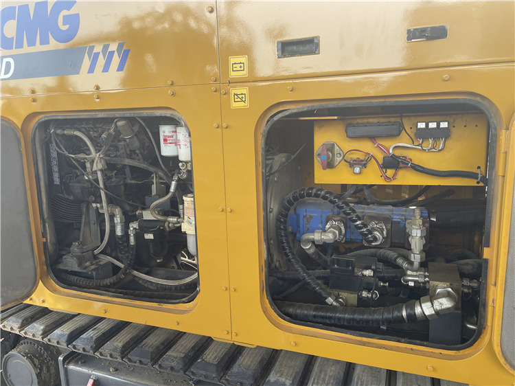 XCMG Second Hand HDD Drill Rigs Xz320d Used Horizontal Directional Drilling Machine for Sale - Aléseuse directionnelle: photos 4 XCMG Second Hand HDD Drill Rigs Xz320d Used Horizontal Directional Drilling Machine for Sale - Aléseuse directionnelle: photos 4