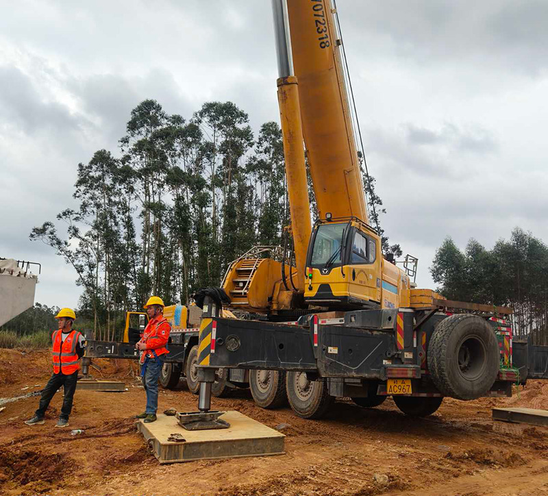 XCMG XCA220 all terrain crane hydraulic 220ton large ton crane 2021 - Grue: photos 4 XCMG XCA220 all terrain crane hydraulic 220ton large ton crane 2021 - Grue: photos 4