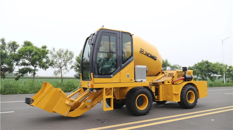 XCMG official SLM3500S 3.5m3 small mobile self loading concrete mixer price list - Camion malaxeur: photos 4 XCMG official SLM3500S 3.5m3 small mobile self loading concrete mixer price list - Camion malaxeur: photos 4