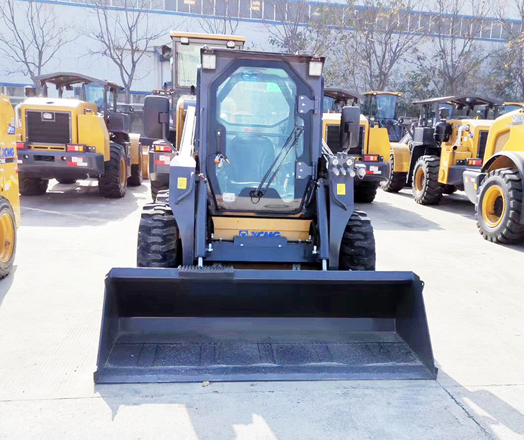 XCMG official XC760K mini skid steer loader in stock - Mini chargeuse: photos 4 XCMG official XC760K mini skid steer loader in stock - Mini chargeuse: photos 4
