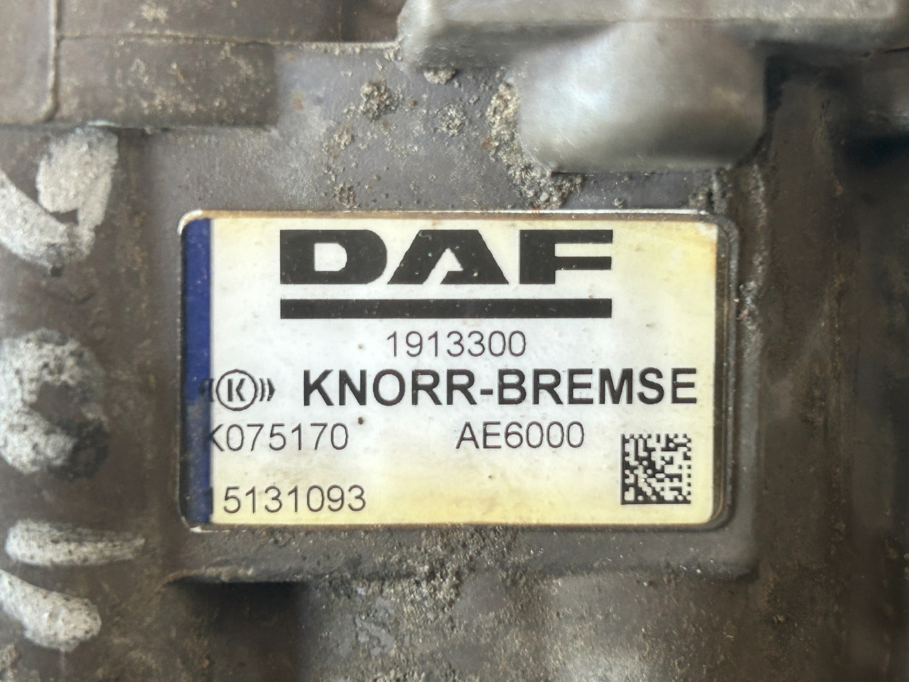 DAF CF XF 106 480 APU KIT ZEL2100 1973210 ( ELA1000 + AE6000) - Valve de frein: photos 5 DAF CF XF 106 480 APU KIT ZEL2100 1973210 ( ELA1000 + AE6000) - Valve de frein: photos 5