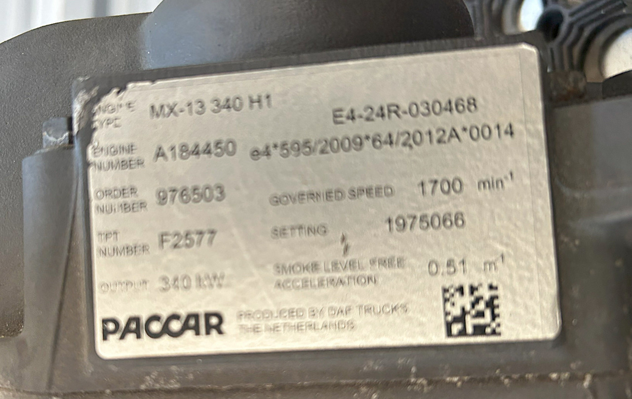 DAF COOLANT PUMP DAF XF 106 - Pompe à liquide de refroidissement: photos 2 DAF COOLANT PUMP DAF XF 106 - Pompe à liquide de refroidissement: photos 2