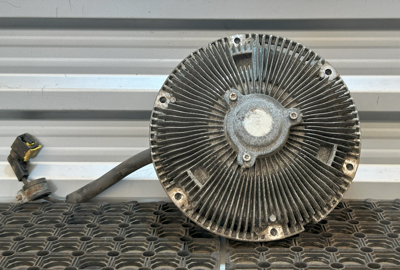 DAF VISCOTIC CLUTCH VISCO DAF XF 106 460 - Ventilateur: photos 1 DAF VISCOTIC CLUTCH VISCO DAF XF 106 460 - Ventilateur: photos 1
