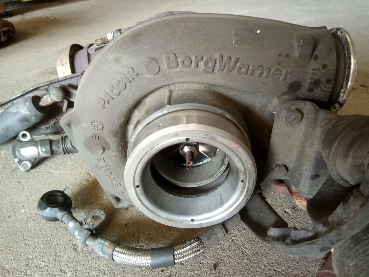 DAF XF 105 13951013061 DAF XF 105 truck - Turbocompresseur pour Camion: photos 3 DAF XF 105 13951013061 DAF XF 105 truck - Turbocompresseur pour Camion: photos 3