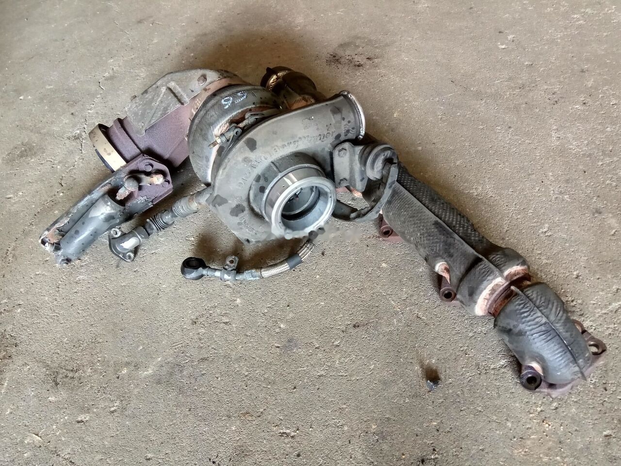 DAF XF 105 13951013061 DAF XF 105 truck - Turbocompresseur pour Camion: photos 2 DAF XF 105 13951013061 DAF XF 105 truck - Turbocompresseur pour Camion: photos 2