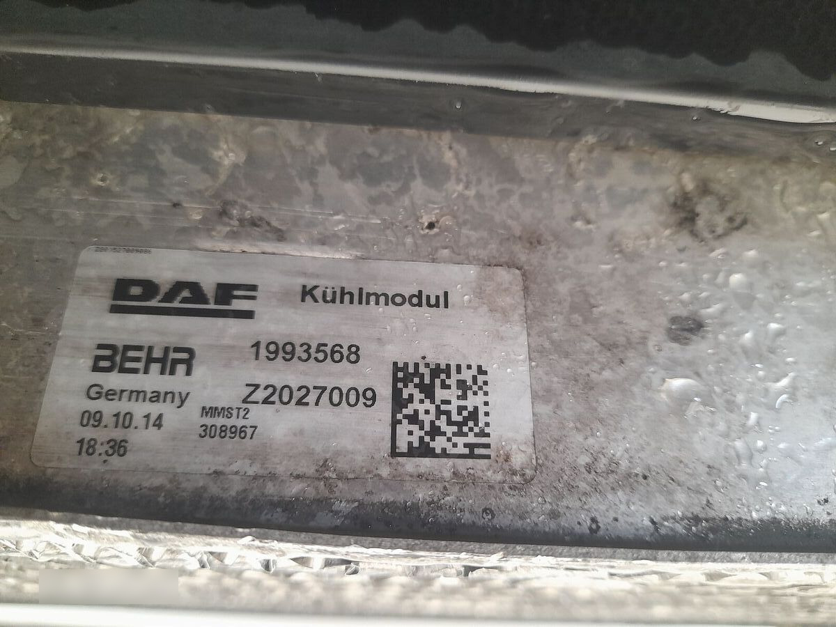 DAF XF 106 1909450 / 1993568 DAF truck - Radiateur pour Camion: photos 3 DAF XF 106 1909450 / 1993568 DAF truck - Radiateur pour Camion: photos 3