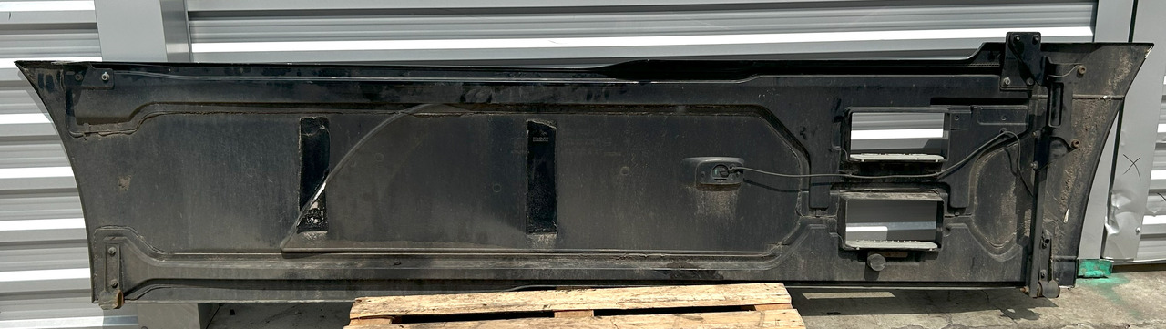 DAF XF 106 480 SIDESKIRT + MUDGUARD - Aérodynamique/ Spoilers: photos 4 DAF XF 106 480 SIDESKIRT + MUDGUARD - Aérodynamique/ Spoilers: photos 4