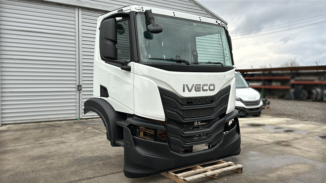IVECO X-WAY CAB IVECO S-WAY IVECO T-WAY truck - Cabine pour Camion: photos 1 IVECO X-WAY CAB IVECO S-WAY IVECO T-WAY truck - Cabine pour Camion: photos 1