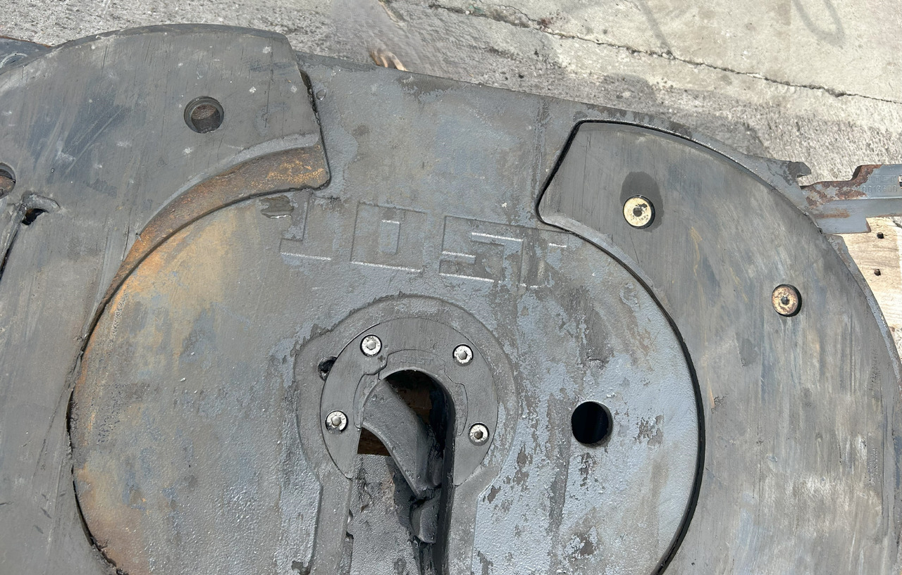 JOST JSK42K0 DAF CF EURO 6 - Sellette d'attelage pour Camion: photos 4 JOST JSK42K0 DAF CF EURO 6 - Sellette d'attelage pour Camion: photos 4