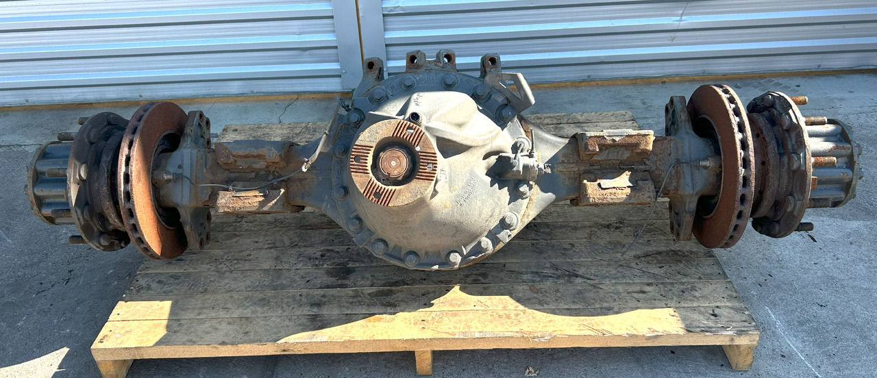 MERCEDES AXLE + HUBS R440-13,0 2,733 ACTROS MP4 - Essieu arrière: photos 1 MERCEDES AXLE + HUBS R440-13,0 2,733 ACTROS MP4 - Essieu arrière: photos 1