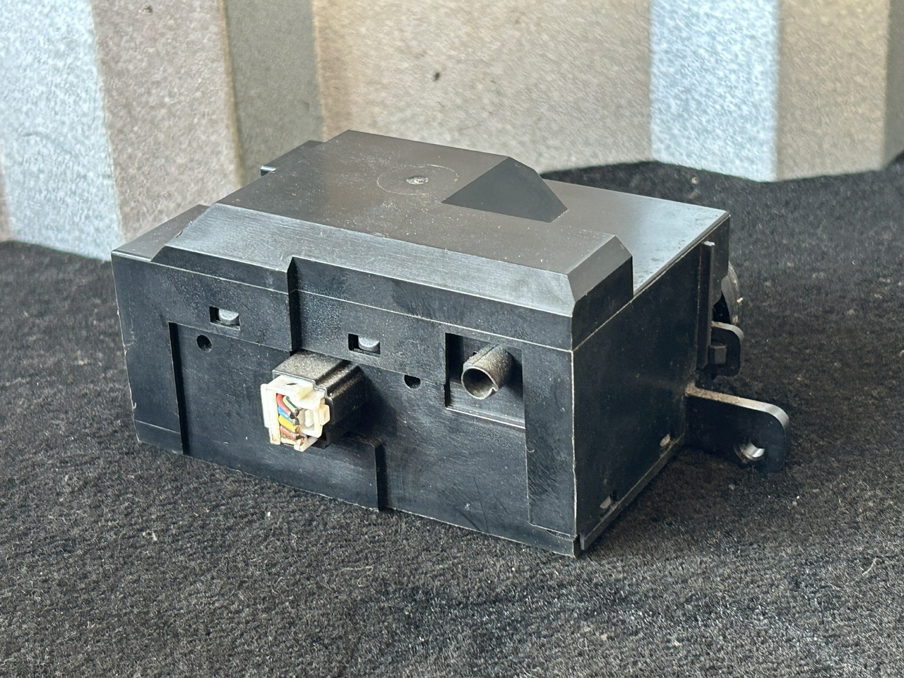 MERCEDES-BENZ ACTROS MP4 START/STOP IGNITION SWITCH - Panel de instrumentos pour Camion: photos 4 MERCEDES-BENZ ACTROS MP4 START/STOP IGNITION SWITCH - Panel de instrumentos pour Camion: photos 4