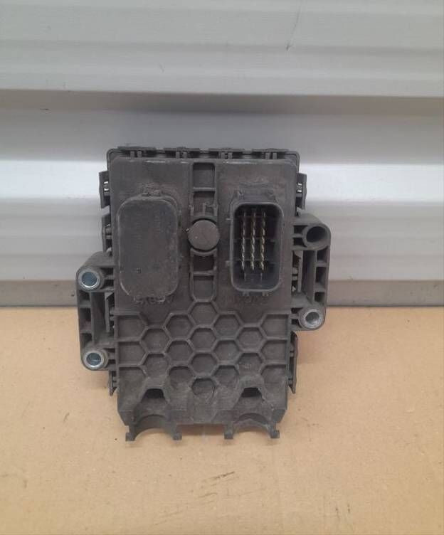 Mercedes-Benz ACTROS MP4 CLCS A0034462417/A0034461217, A0034462717 - Bloc de gestion pour Camion: photos 3 Mercedes-Benz ACTROS MP4 CLCS A0034462417/A0034461217, A0034462717 - Bloc de gestion pour Camion: photos 3