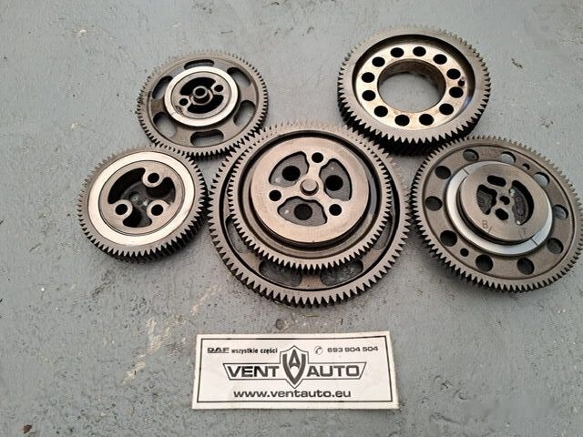 Mercedes-Benz ACTROS MP4 OM471 Mercedes-Benz ACTROS MP4 truck - Arbre à cames pour Camion: photos 1 Mercedes-Benz ACTROS MP4 OM471 Mercedes-Benz ACTROS MP4 truck - Arbre à cames pour Camion: photos 1