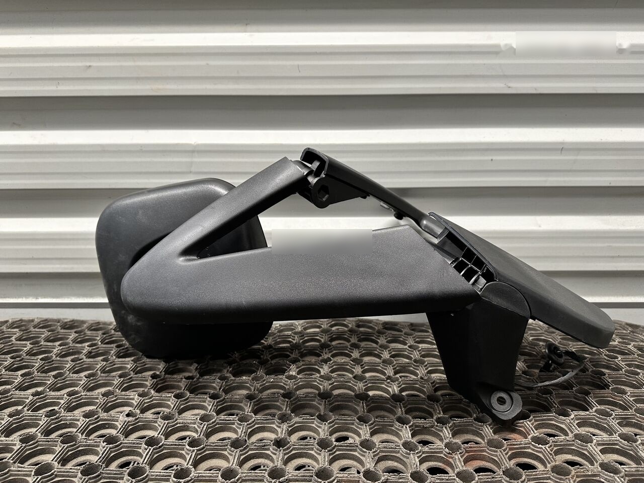 Mercedes-Benz ATEGO AXOR A 9408107516 Mercedes-Benz - Rétroviseur pour Camion: photos 1 Mercedes-Benz ATEGO AXOR A 9408107516 Mercedes-Benz - Rétroviseur pour Camion: photos 1