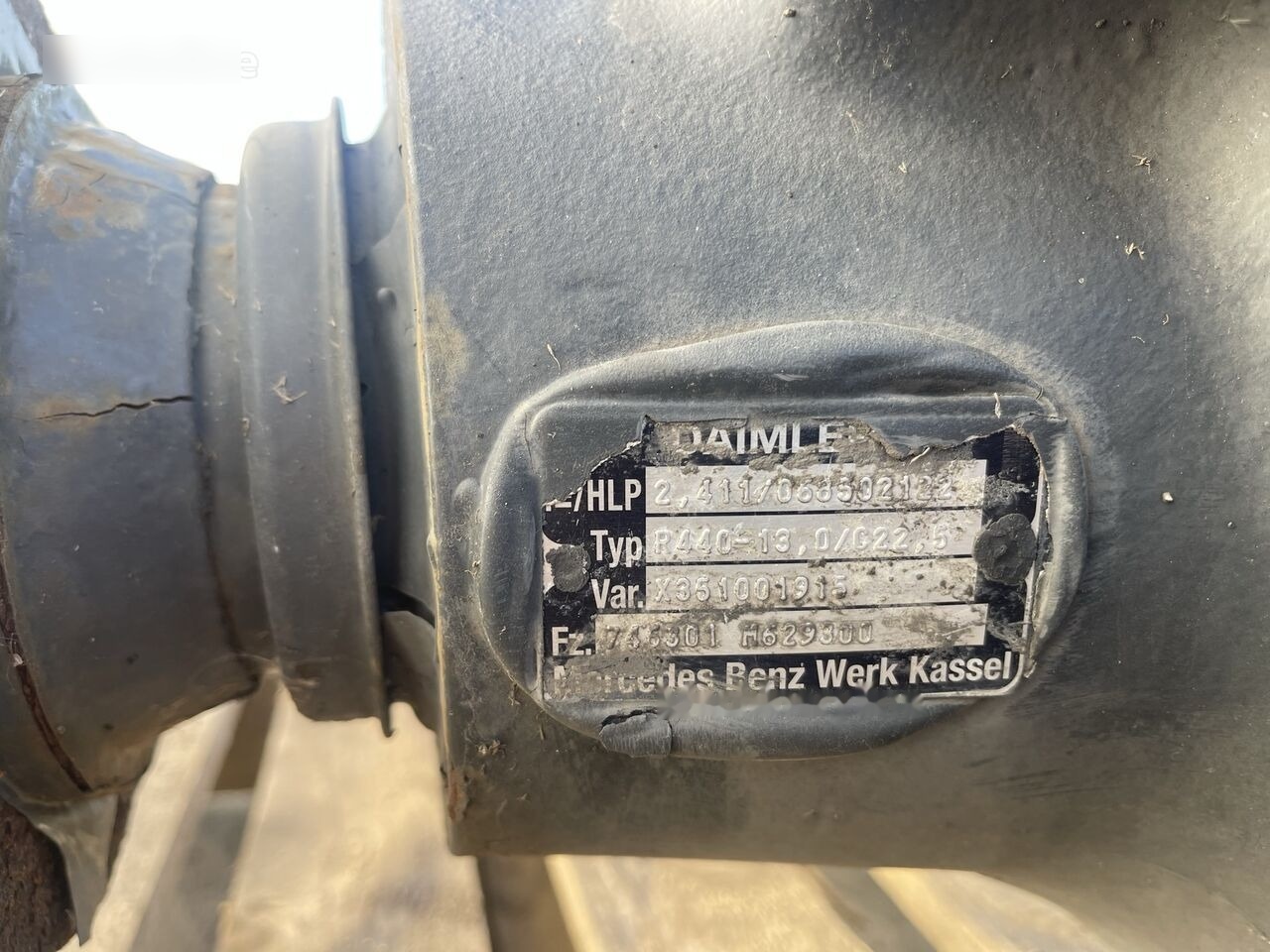 Mercedes-Benz R440-13 2.411 Mercedes-Benz ACTROS MP4 truck - Essieu arrière pour Camion: photos 3 Mercedes-Benz R440-13 2.411 Mercedes-Benz ACTROS MP4 truck - Essieu arrière pour Camion: photos 3