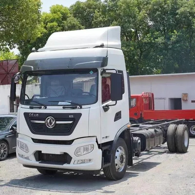 210HP Tractor Unit 4X2 Dongfeng Kingrun Kr Truck Head - Châssis cabine: photos 1 210HP Tractor Unit 4X2 Dongfeng Kingrun Kr Truck Head - Châssis cabine: photos 1