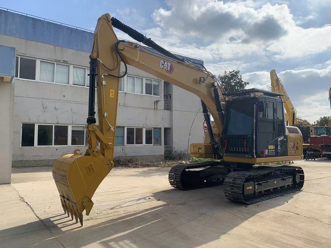 Caterpillar Excavator Good Price Secondhand Machine CAT 312D, 315D - Pelle sur chenille: photos 5 Caterpillar Excavator Good Price Secondhand Machine CAT 312D, 315D - Pelle sur chenille: photos 5