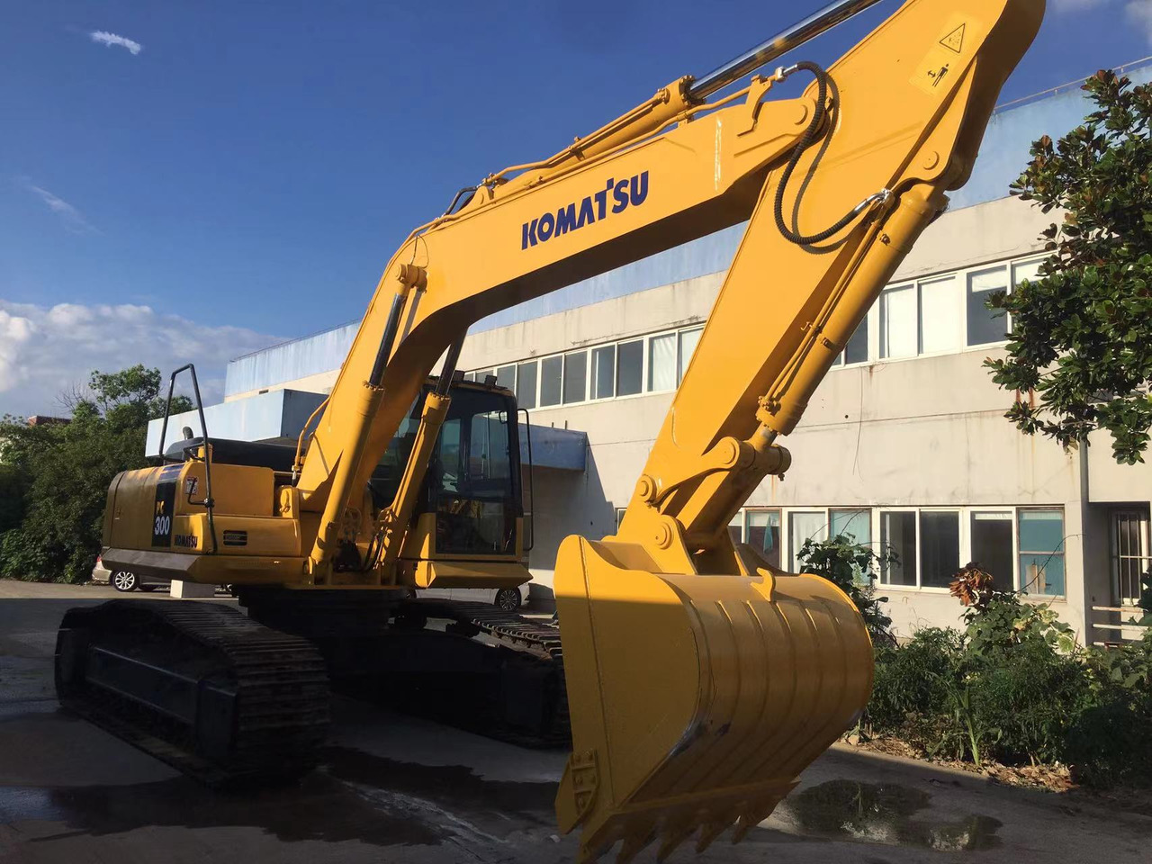 Komatsu PC300 Excavator Used Condition Construction Machine Made in Japan - Pelle sur chenille: photos 5 Komatsu PC300 Excavator Used Condition Construction Machine Made in Japan - Pelle sur chenille: photos 5