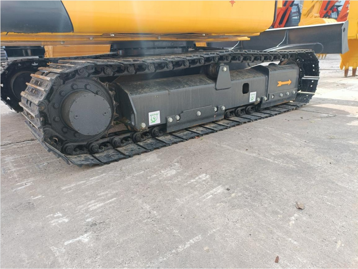 Komatsu PC56 Secondhand Condition Small Excavator - Pelle sur chenille: photos 5 Komatsu PC56 Secondhand Condition Small Excavator - Pelle sur chenille: photos 5